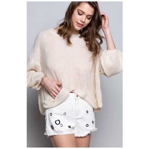 WHITE Distressed Jean shorts - Picture 8 of 14